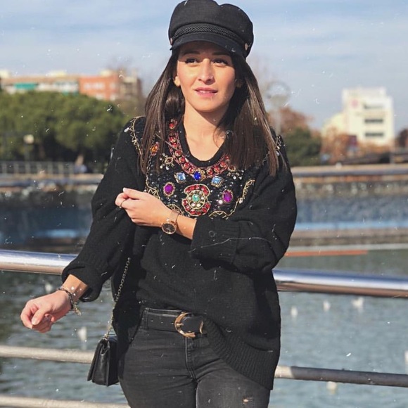 BLOGGER FAV ZARA LIMITED EDITION SEQUIN SWEATER - Picture 2 of 6